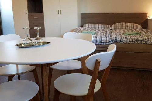 Apartamento Suite With Back Garden