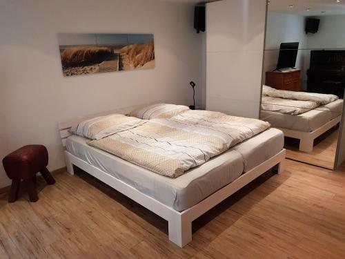Apartamentos 4 Sterne Souterrain Appartment Alt-mariendorf