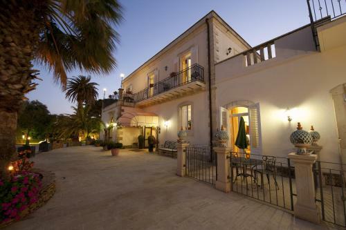 Hotel Principe Di Fitalia