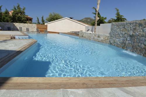 Aparthotel Les Aliz�s