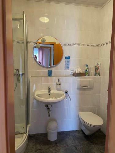 Apartamento Weingut & Gastehaus Andreas Erz