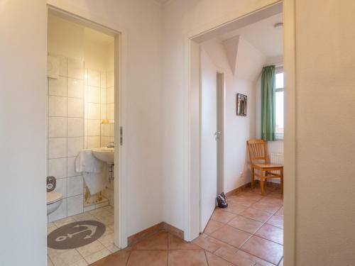 Apartamento Hafenh�user Breege - Ferienwohnung 18 - Ankerplatz