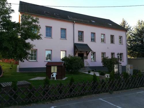 Apartamento Ferienwohnung Fam. H�hle