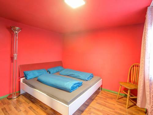 Cozy Apartment In Colmberg With A Garden