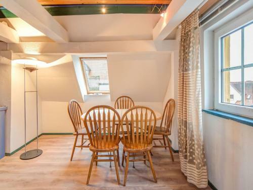 Cozy Apartment In Colmberg With A Garden