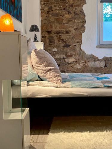Eifelstein, Apartment Mit Whirlpool Und Ofen