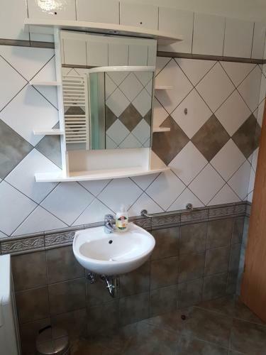 Apartments Eni