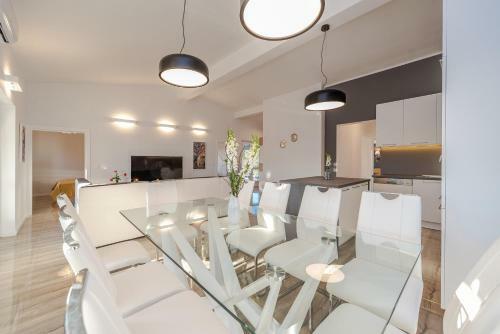 Apartamento Bozi, Luxury Penthouse With Jacuzzi