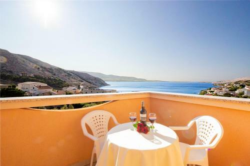Apartamentos Beautiful Sea View With A Garden Terrace