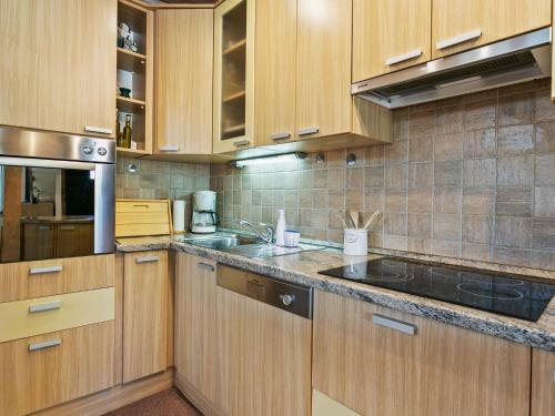 Chic Holiday Home In Marina With Private Swimming Pool