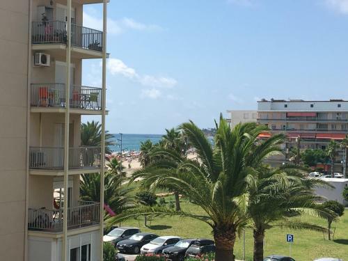 Apartamento C&b Residencial Paradis Playa