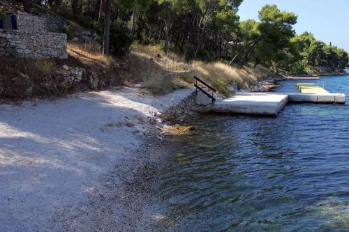 Apartments By The Sea Milna, Brac - 5677