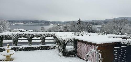Ferienhaus Am Seeblick Im Westerwald Ww-seeblick