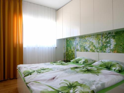 Apartman No 12