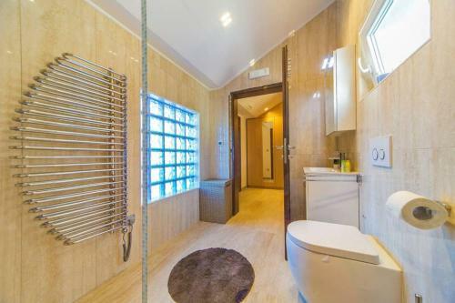 Villa Mlini With Private Pool And Sea View
