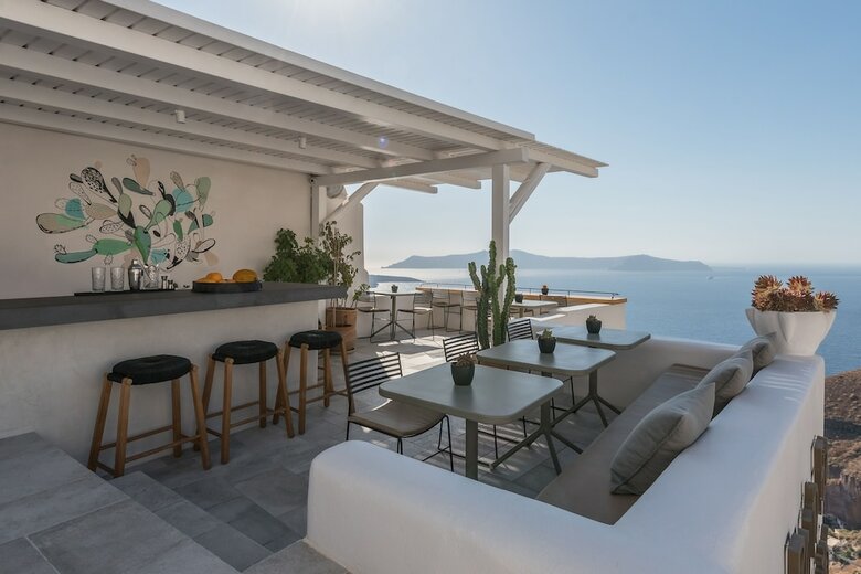 Apartamentos Porto Fira Suites