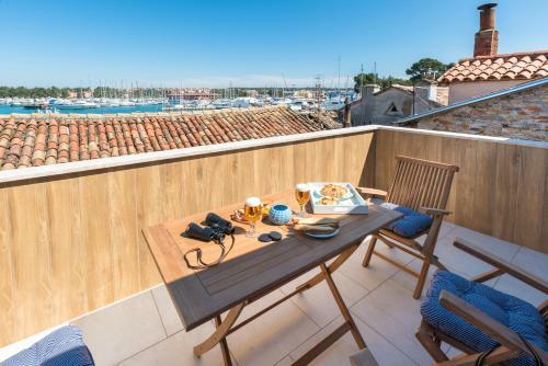 Apartamentos Skipper Suites