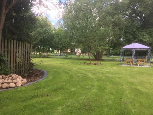 Apartamento Ferienwohnungen Schlo� Neuhof
