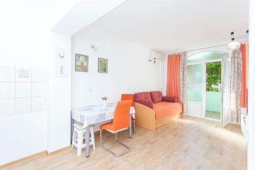 Hostal Green Garden Rooms & Apartments