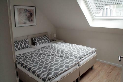 Apartamento Ferienwohnungen Pellenzblick - Wohnen Auf Zeit -