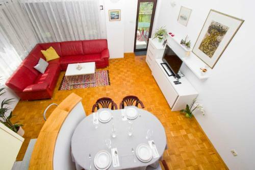 Apartments Besker