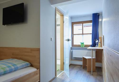 Hostal Gasthof Pension Kettler