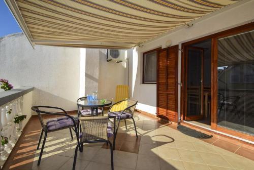 Apartments With A Parking Space Drage, Biograd - 17392