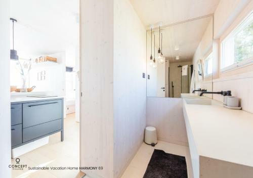 Buqez And Vita Concept Village