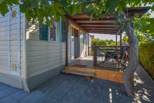 Apartamento Mobile Home Flora 2