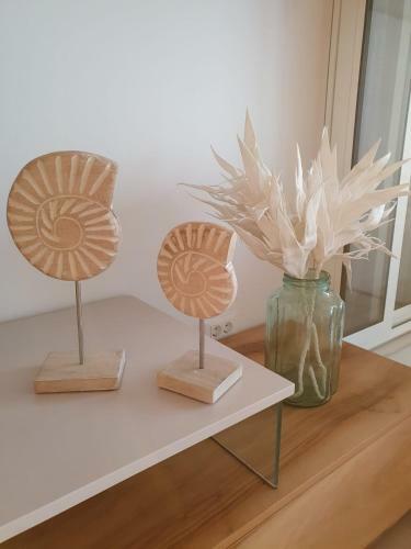 First Row To The Sea - Nautilus Deluxe Apartment