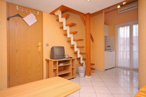 Apartments By The Sea Duce, Omis - 5973