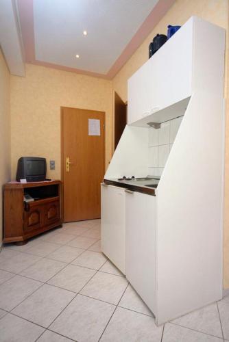 Apartments By The Sea Duce, Omis - 5973