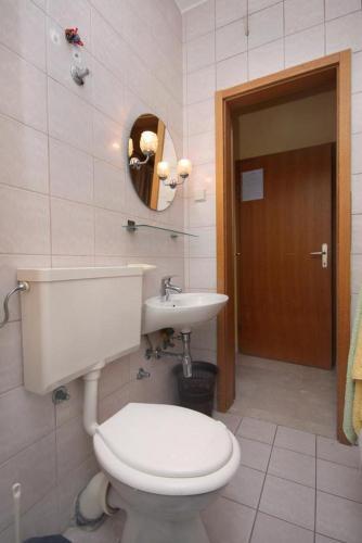 Apartments By The Sea Duce, Omis - 5973