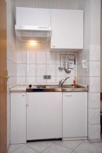 Apartments By The Sea Duce, Omis - 5973