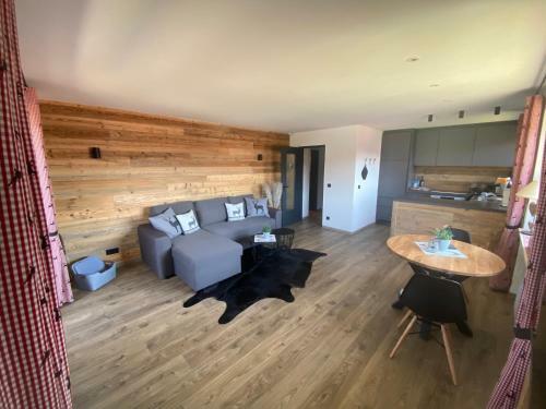 Apartamentos Ferienwohnung Hochgratgl�ck