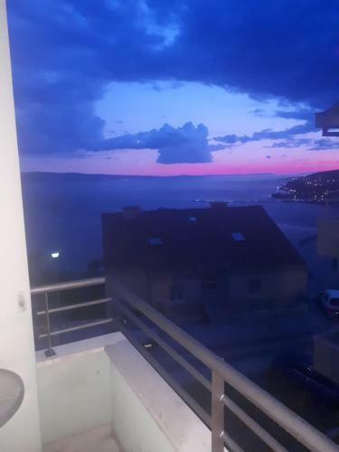 Two Bedroom Borak Apartment With A Sea View