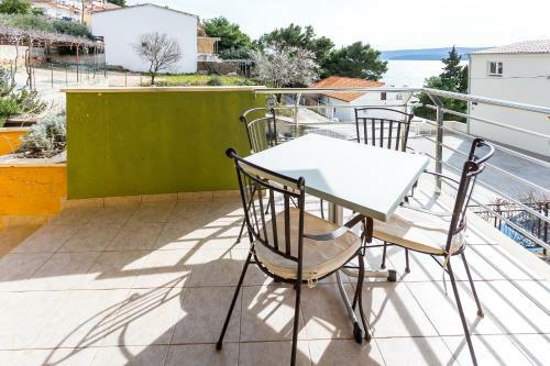 Hostal Aga Beach Suites