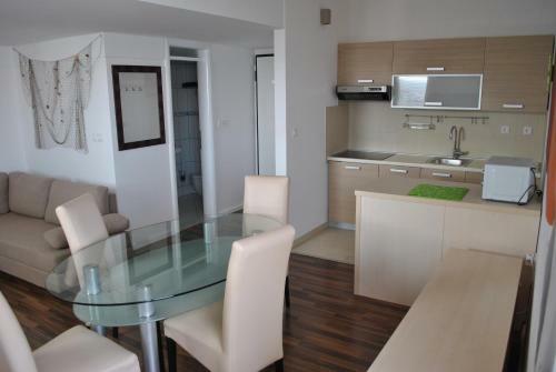 Studio Apartma Pag Blue Ocean 2 With Sea View