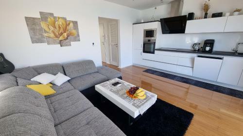 Apartamento Modern Sea View Penthouse - On The Beach