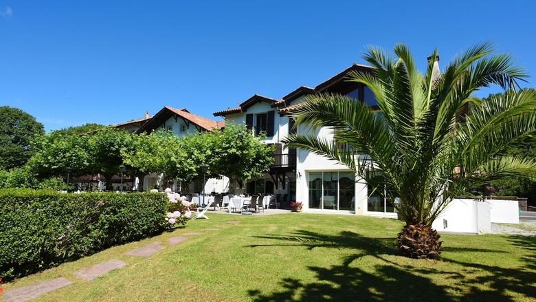 Hotel Les Jardins De Bakea