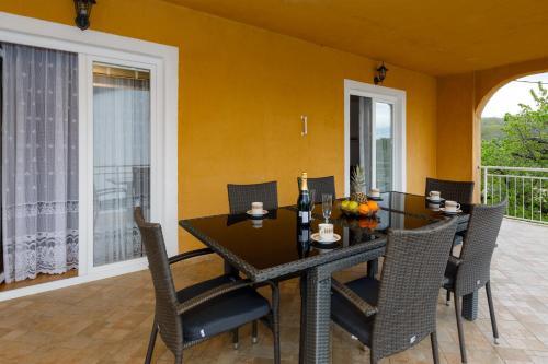 Apartamentos Spacious And Modern App With Big Terrace (4+2 Persons)