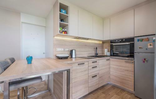 Beach House Ive With Sea View In Olive Grove