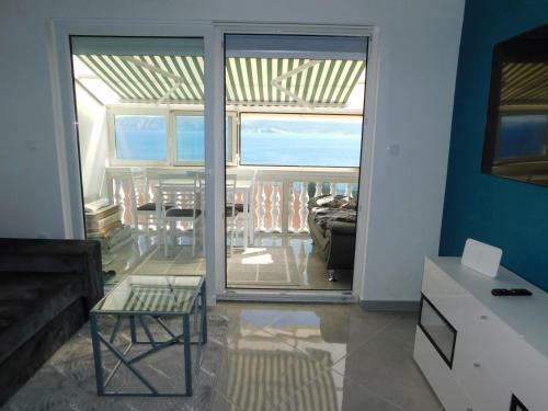 Novi Br Apartment