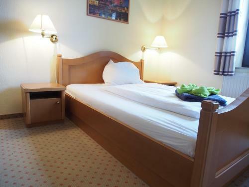 Hostal Altes Teichhaus - Pension Ottendorf-okrilla