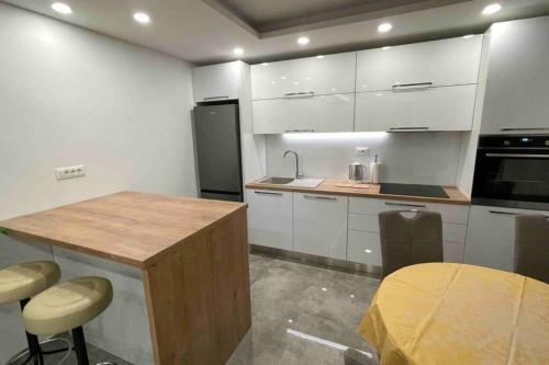 Luxury Apartman Bili