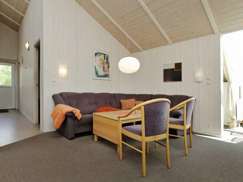 Four-bedroom Holiday Home In Otterndorf 13