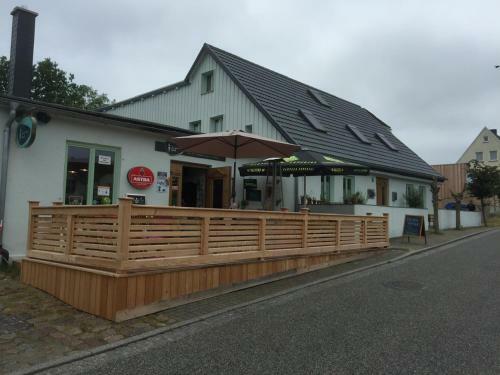 Hostal Pension Zum Gr�nen Kakadu