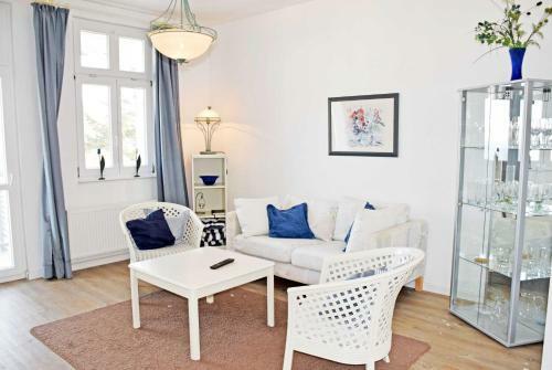 Hotel Ferienwohnungen Mit Seeblick Und S
