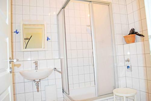 Hotel Ferienwohnungen Mit Seeblick Und S