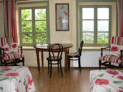 Bed & Breakfast Maison D'h�tes De La Verri�re
